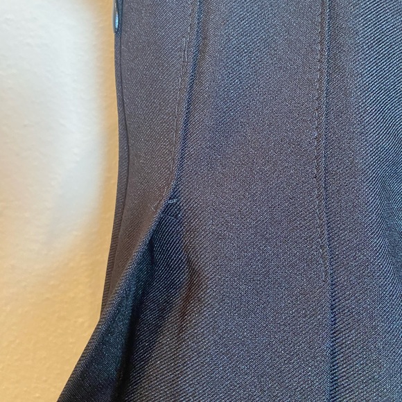 Classic Black Pleated Skirt - Picture 3 of 4